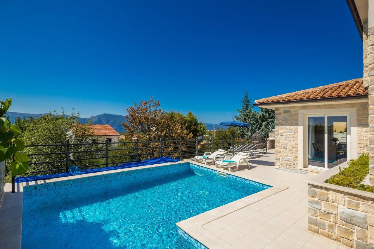 Villa Lurda Linardici Krk Exteriör bild